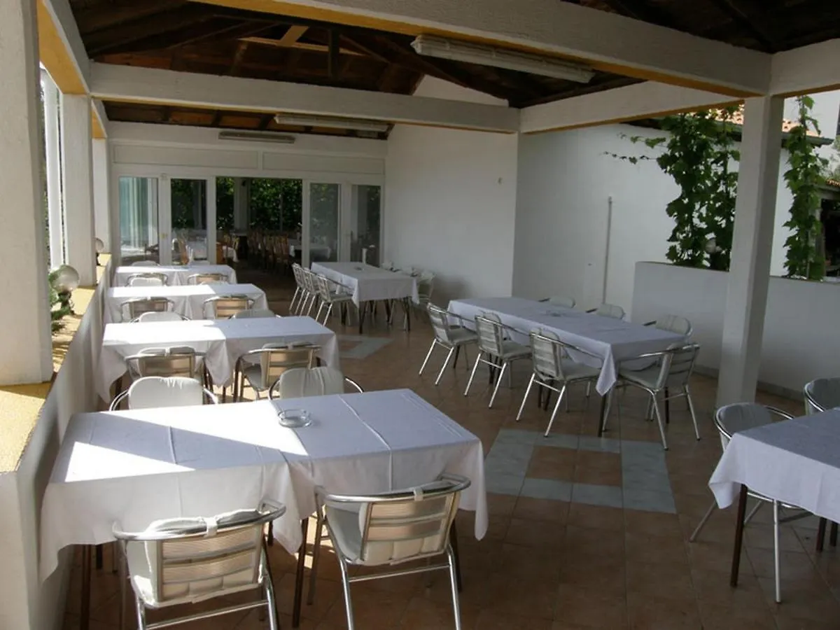 Rooms By The Sea Sveti Petar, Biograd - 20611 Sveti Filip i Jakov 0*,