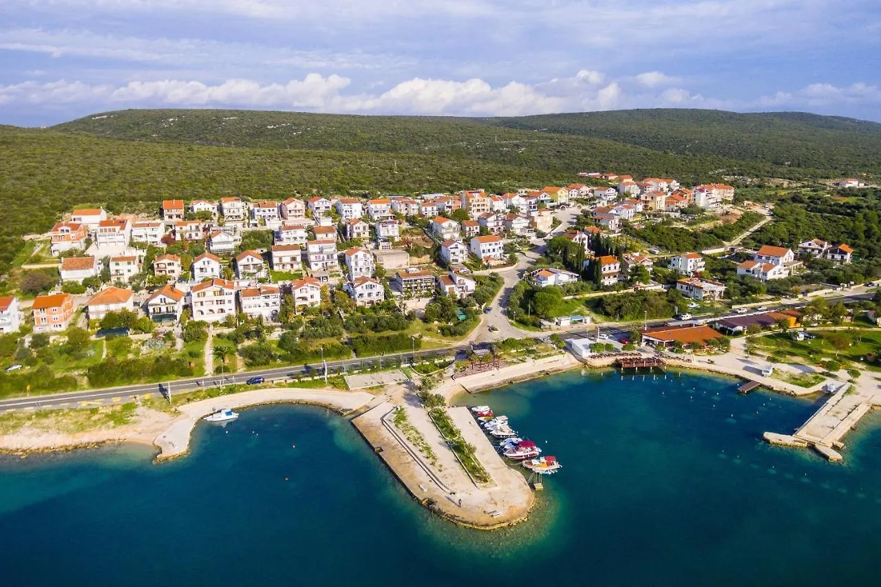 Rooms By The Sea Sveti Petar, Biograd - 20611 Sveti Filip i Jakov Guest house